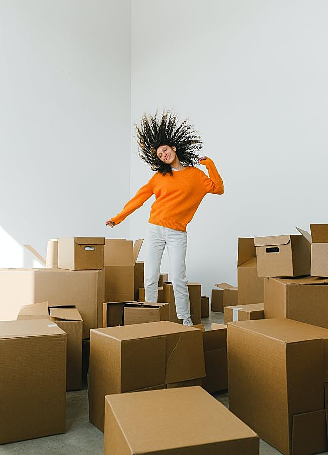 Imagen - Mujer bailando/PEXELS