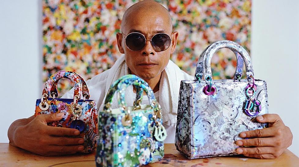 El proyecto Dior Lady Art da carta blanca a pintores, escultores y diseñadores para transformar este icono de acuerdo con su visión artística, 
