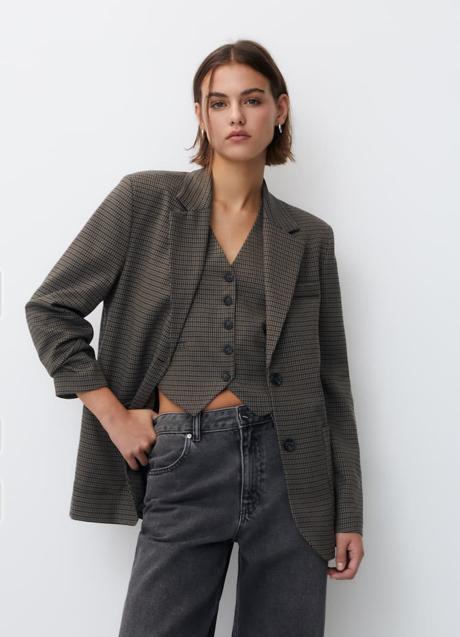 Imagen - Blazer de cuadros de Pull & Bear (39,99 euros)