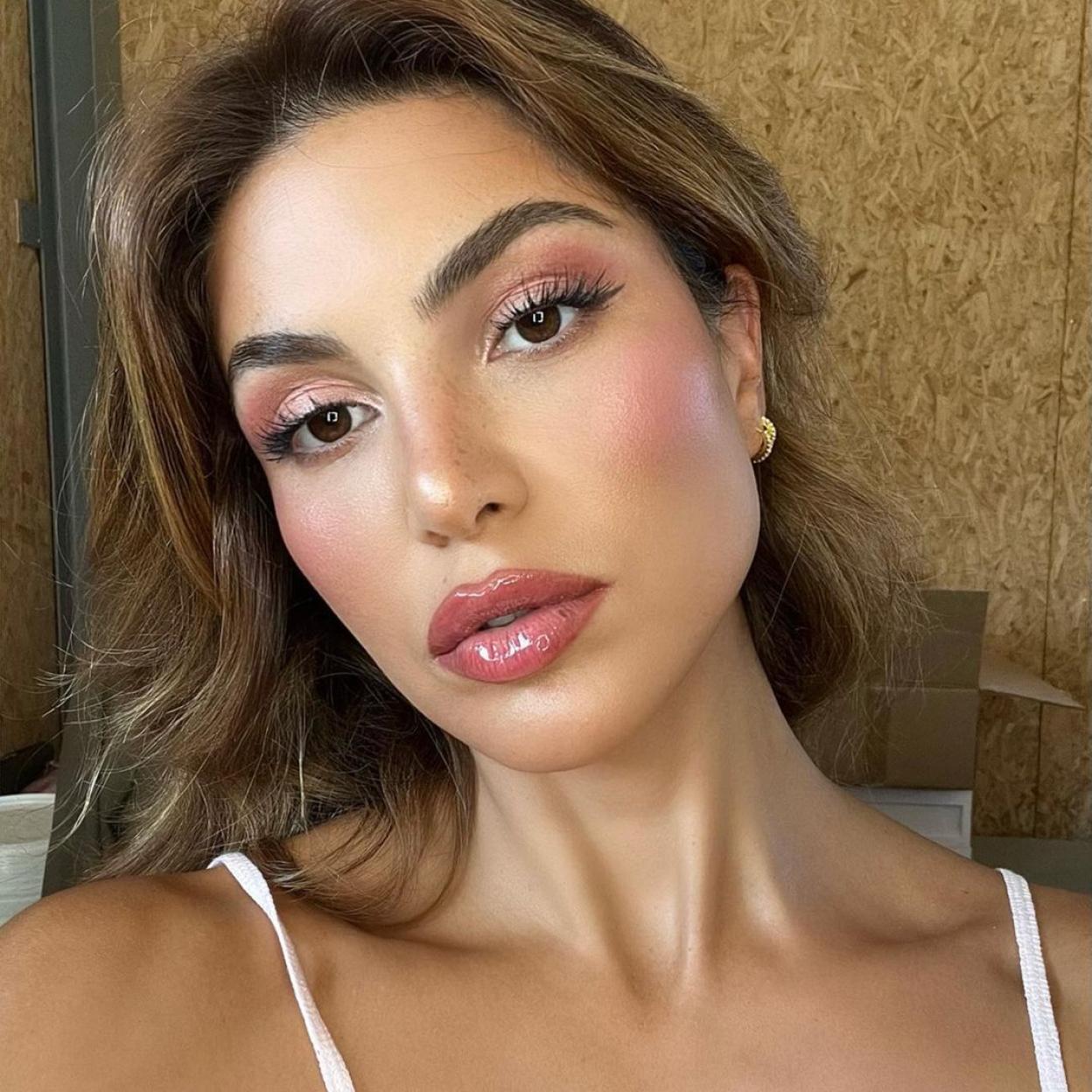 Influencer maquillada