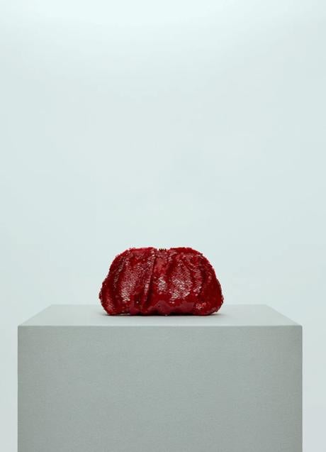 Imagen - Bolso rojo con lentejuelas de Mango (40,99 euros)
