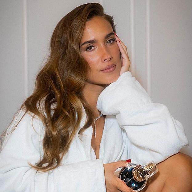 Los perfumes con almizcle son los más duraderos: seis fragancias elegantísimas para llevar ahora y siempre