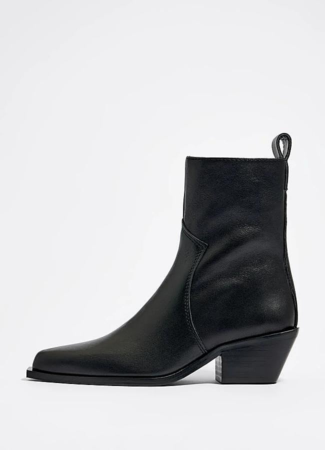 Imagen - Botines en negro de piel de Bimba y Lola. Foto: Bimba y Lola.