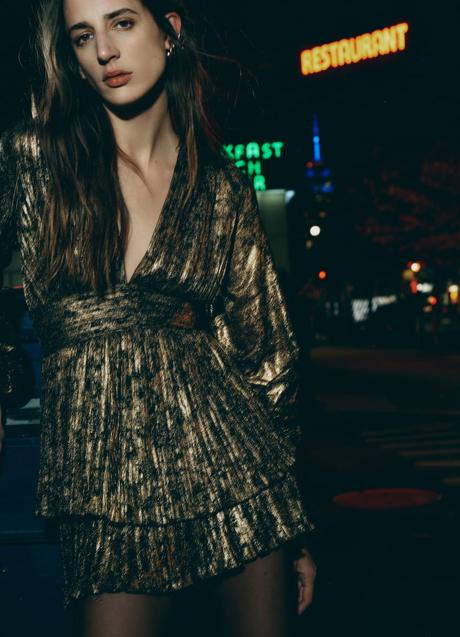 Imagen - Vestido con brillos de Zara (39,95 euros)