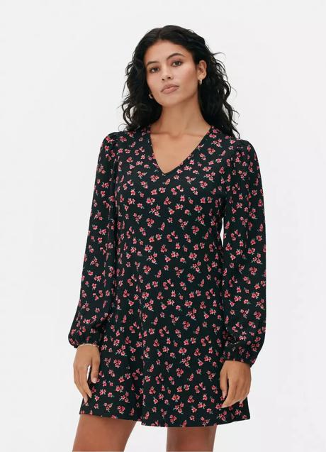 Imagen - Vestido con estampado de flores de Primark (14 euros)