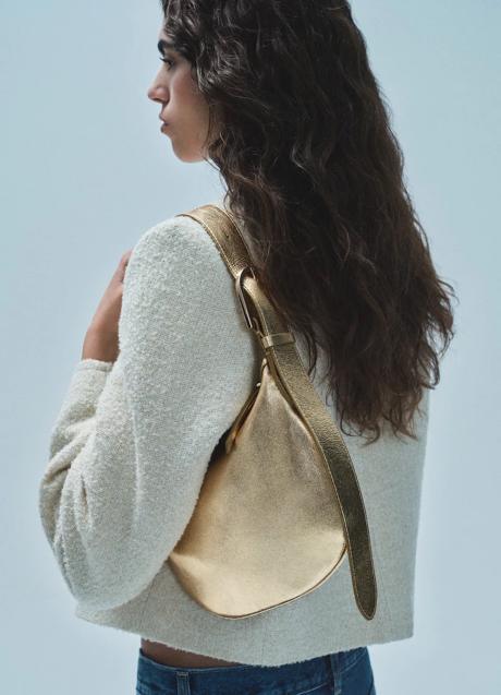 Imagen - Bolso dorado de Mango (59,99 euros)