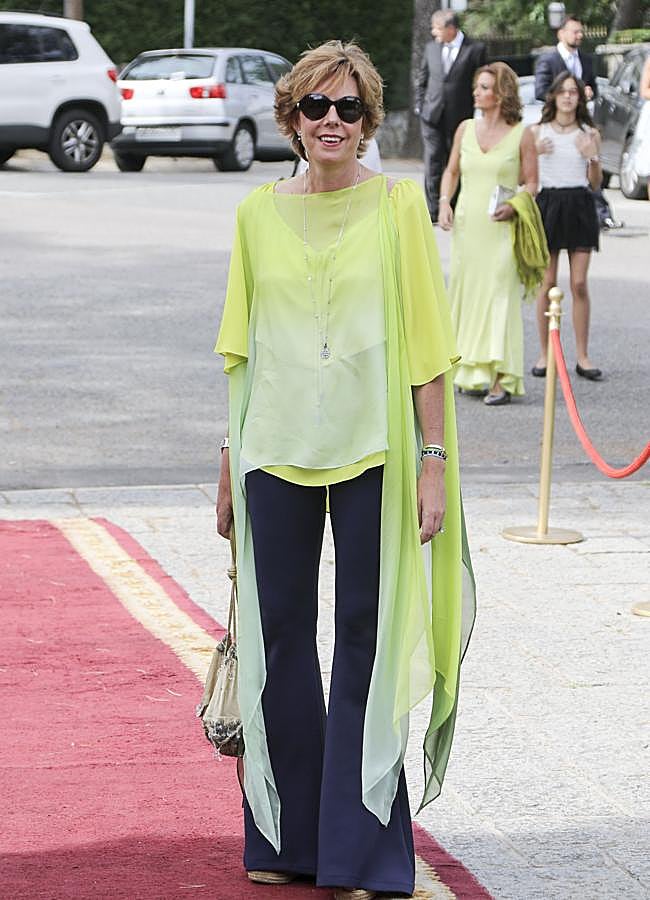 Imagen - Simoneta Gómez Acebo en la boda de Juan Carmona y Sara Verdasco. / GETTY IMAGES