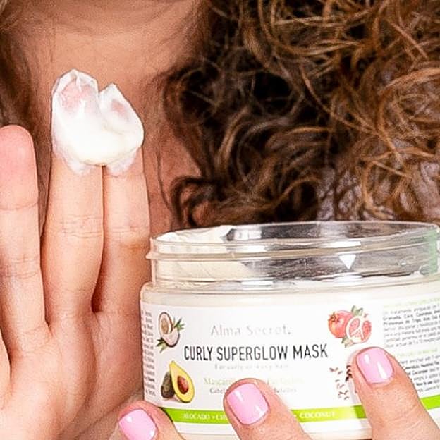 Así es la textura de la mascarilla de Alma Secret.