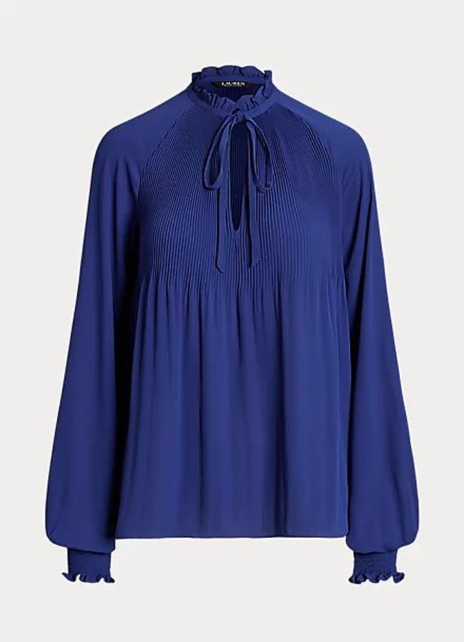 Imagen - Blusa azul marino de Ralph Lauren, 169 euros.