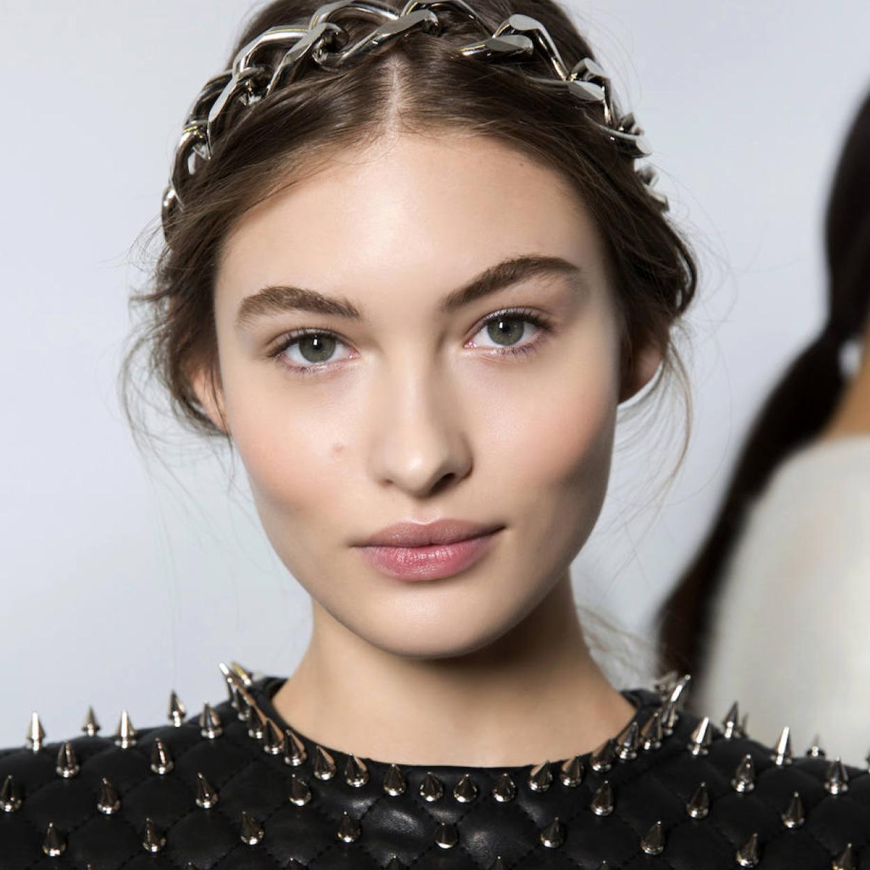 Modelo con piel perfecta