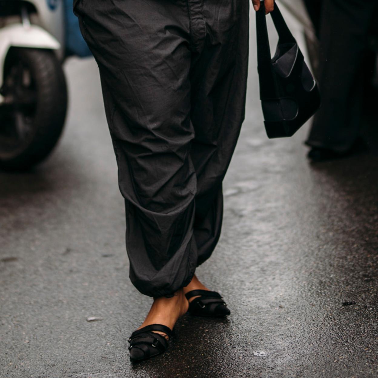 Zapatos de tacón kitten.