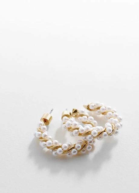 Imagen - Pendientes dorados con perlas de Mango (12,99 euros)