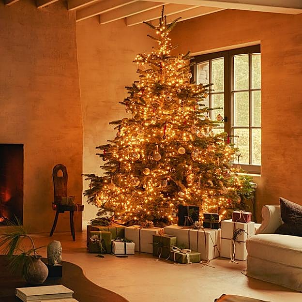 Zara Home tiene los mejores adornos de Navidad y los árboles más originales y virales