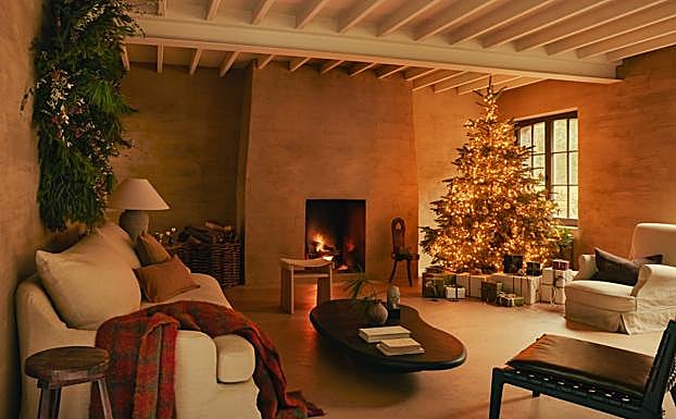 Inspiración de Zara Home para decorar el árbol de Navidad.
