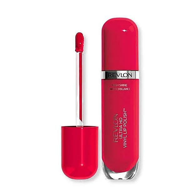 Ultra HD Vinyl Lip Polish de Revlon en tono Cherry on Top. Precio: 8,95 euros