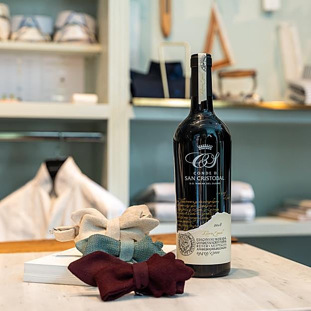 Las pajaritas en tres tonos de Oteyza y la edición especial de Conde de San Cristóbal.