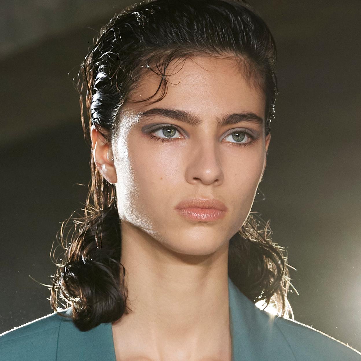 Estos son los parches hidratantes para ojos que recomendamos para acabar el año. 