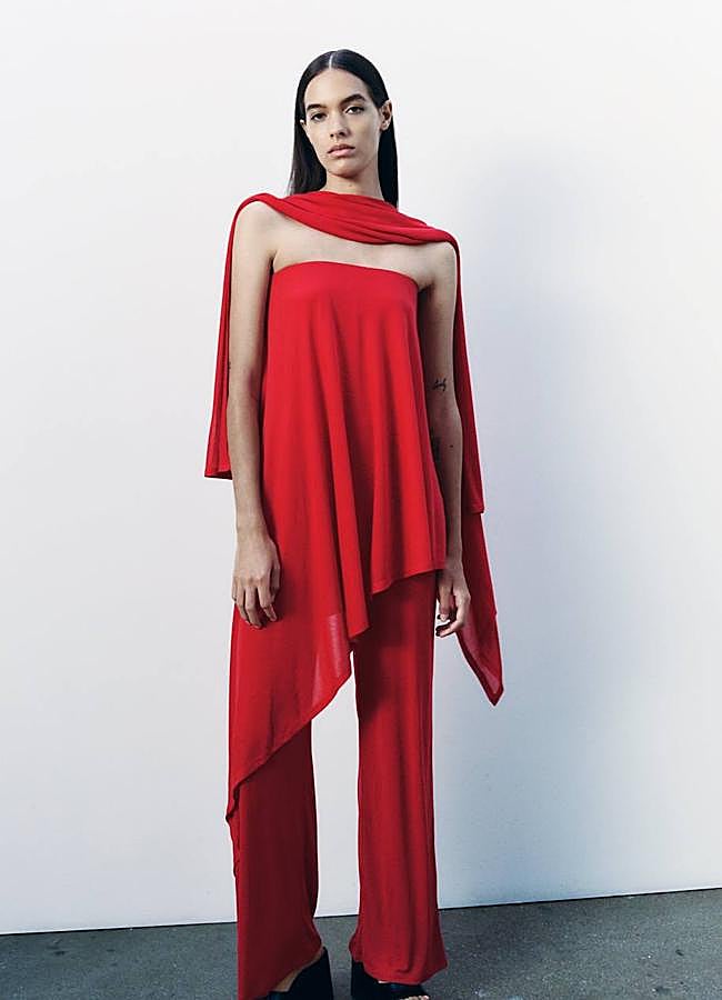 Imagen - Mono rojo palabra de honor con capa