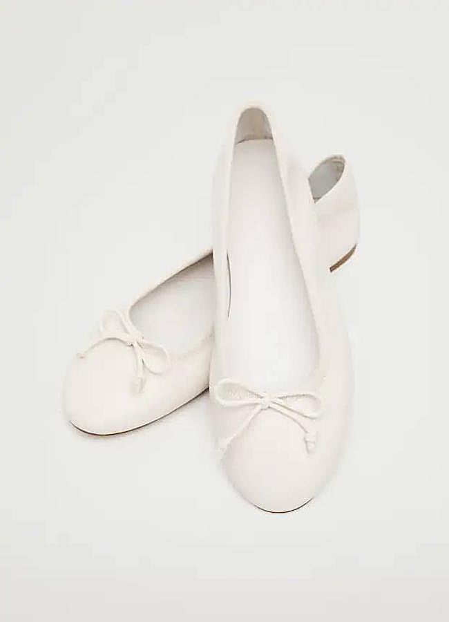 Imagen - Zapatos planos blancos