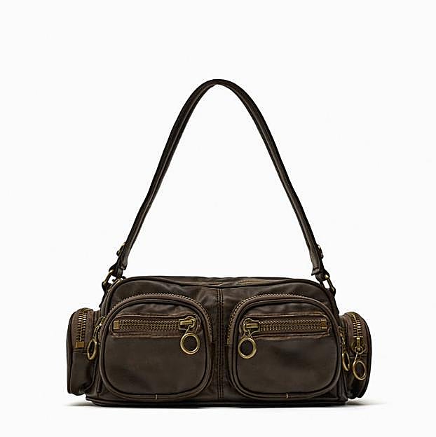 Bolsoo con bolsillos maxi de Zara