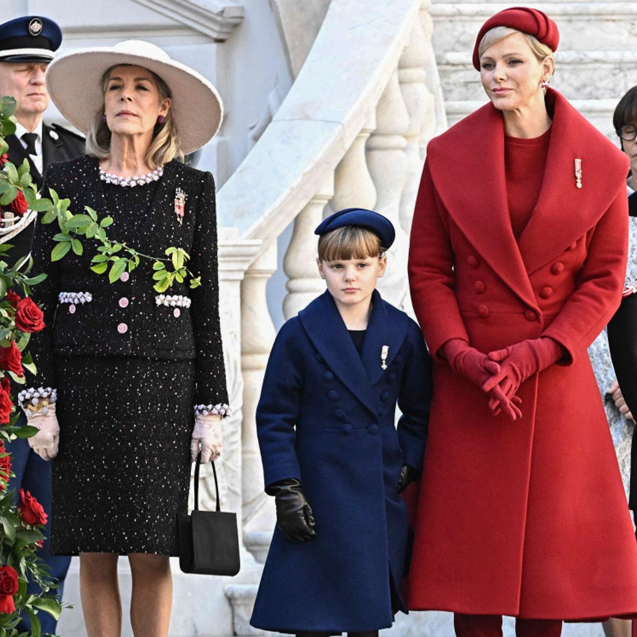 Charlène y Carolina de Mónaco en el Día nacional del Principado en 2018. / 