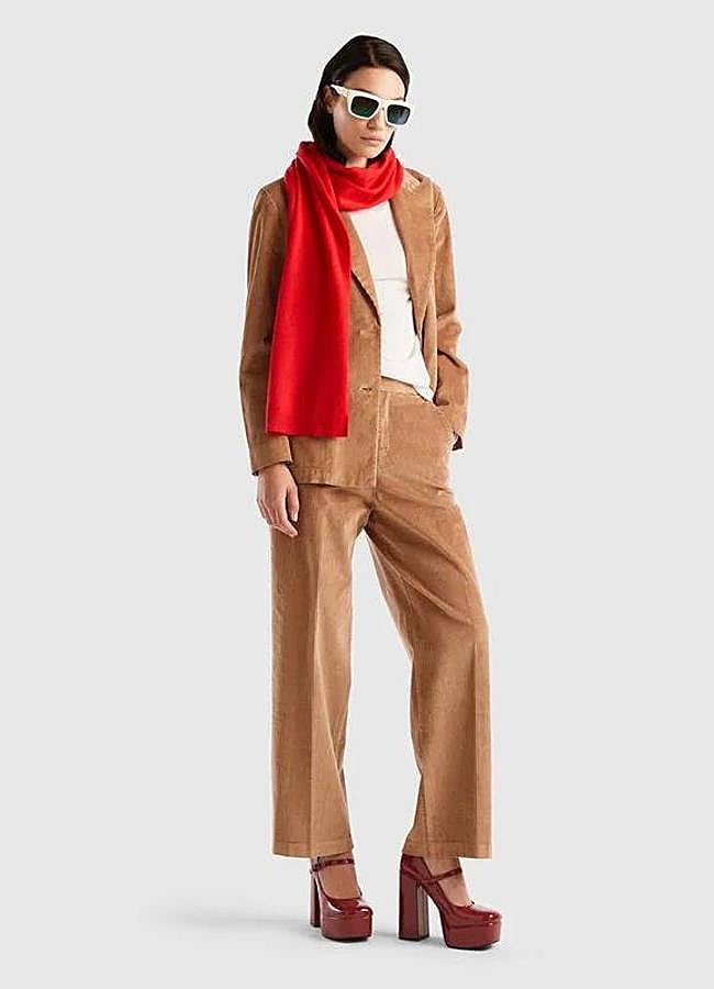 Imagen - Traje de pana en tono camel