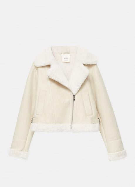 Imagen - Cazadora doble faz de Pull & Bear (45,99 euros)