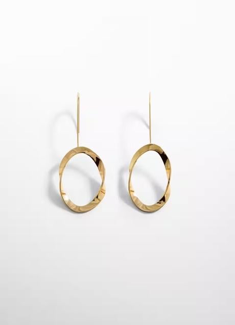 Imagen - Pendientes dorados de Mango (9,99 euros)