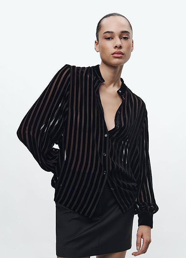 Imagen - Camisa de rayas de terciopelo color negro