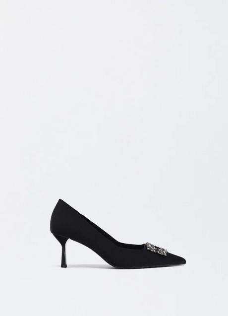 Imagen - Zapatos negros de Parfois (39,99 euros)