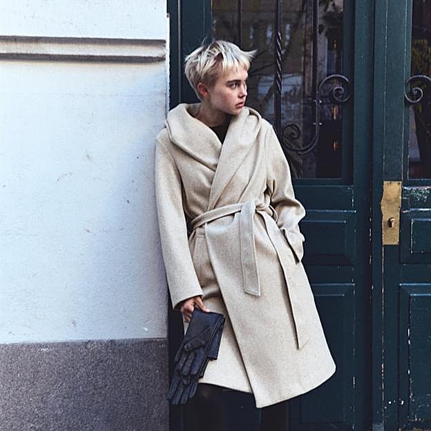 Las compras de nueva temporada de Zara: vestidos midi, zapatos negros y muchas otras novedades que no puedes dejar escapar