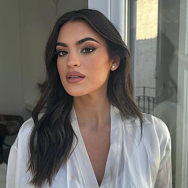 Marta Lozano con maquillaje hecho por Mario Rubio