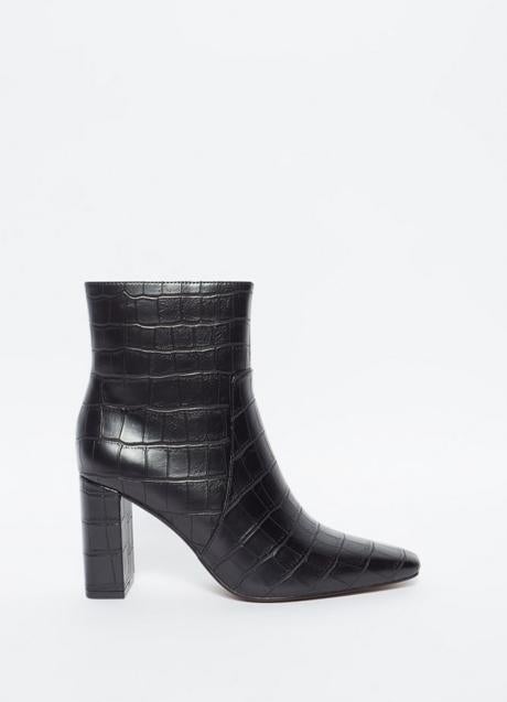 Imagen - Botines negros de Sfera (32,99 euros)