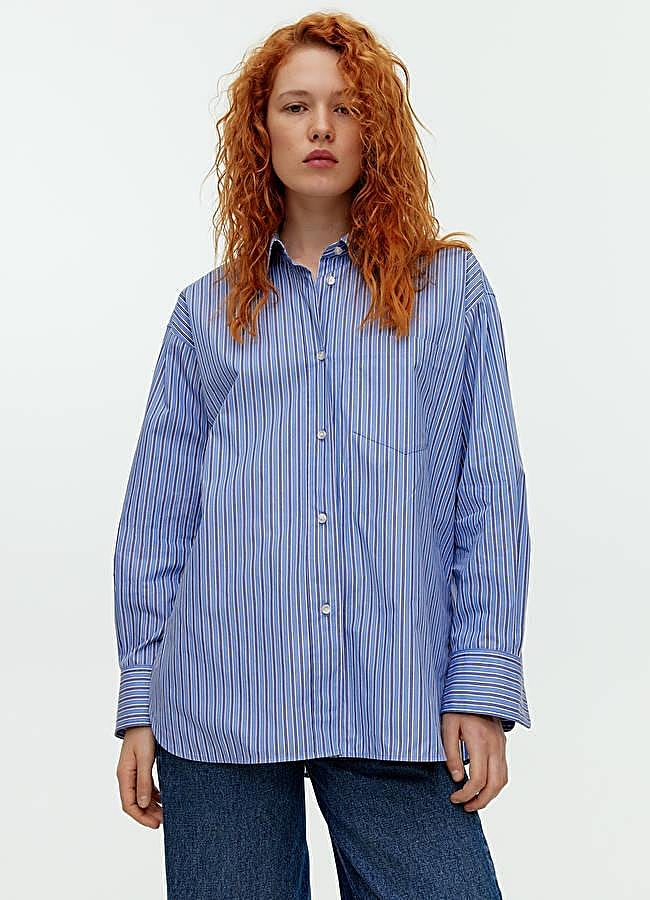 Imagen - Camisa de rayas de Arket, 69 euros.