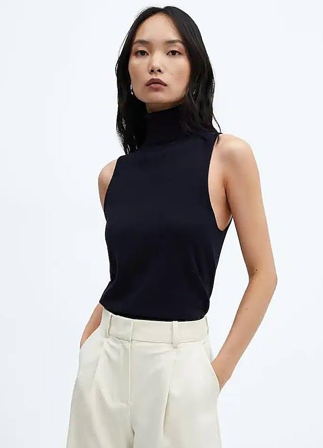 Imagen - Top con cuello alto entallado