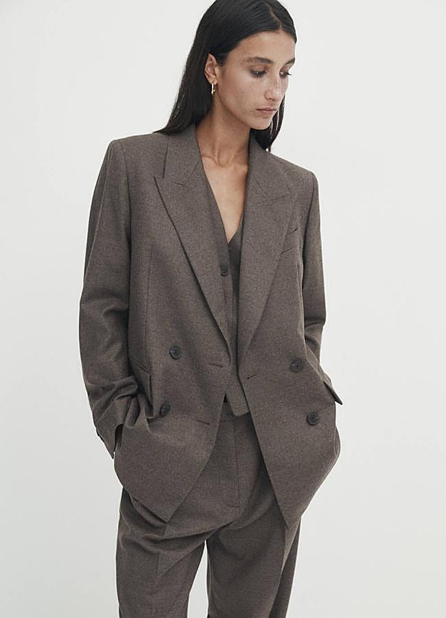 Imagen - Conjunto de lana marrón con americana y chaleco