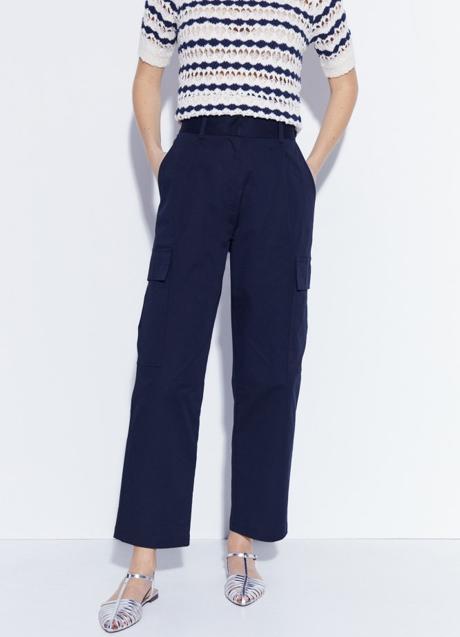Imagen - Pantalón azul marino de Sfera (29,99 euros)