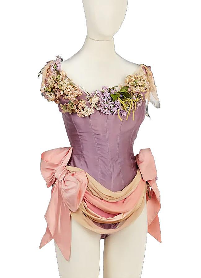 Imagen - El corsé de Marilyn Monroe en la revista Life. Foto: Julien's Auctions.