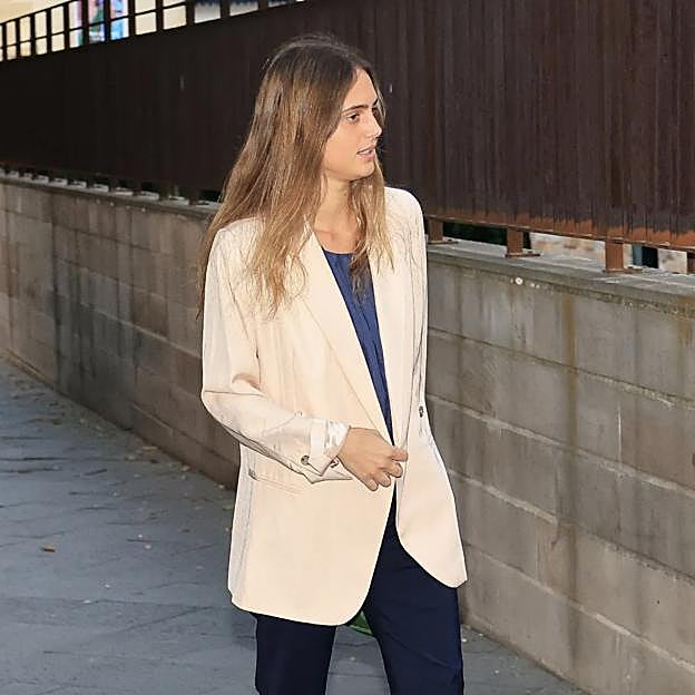 Una foto reciente de Mencía, la hija veinteañera de Isabel Sartorus y Javier Soto Fitz-James Stuart. 