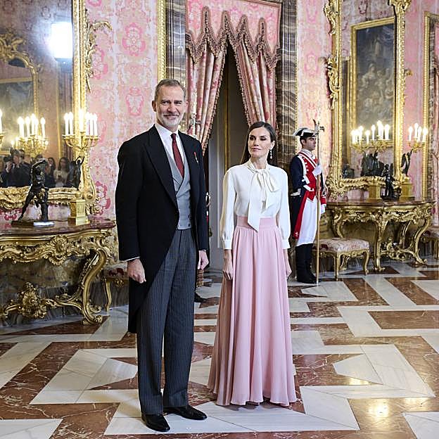 Los reyes Feliipe y Letizia guardan con celo todos los espacios de relevancia institucional, tanto Zarzuela como el Palacio Real. 
