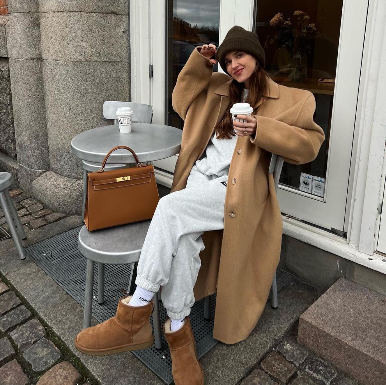 Chándal con abrigo masculino, el uniforme de la temporada