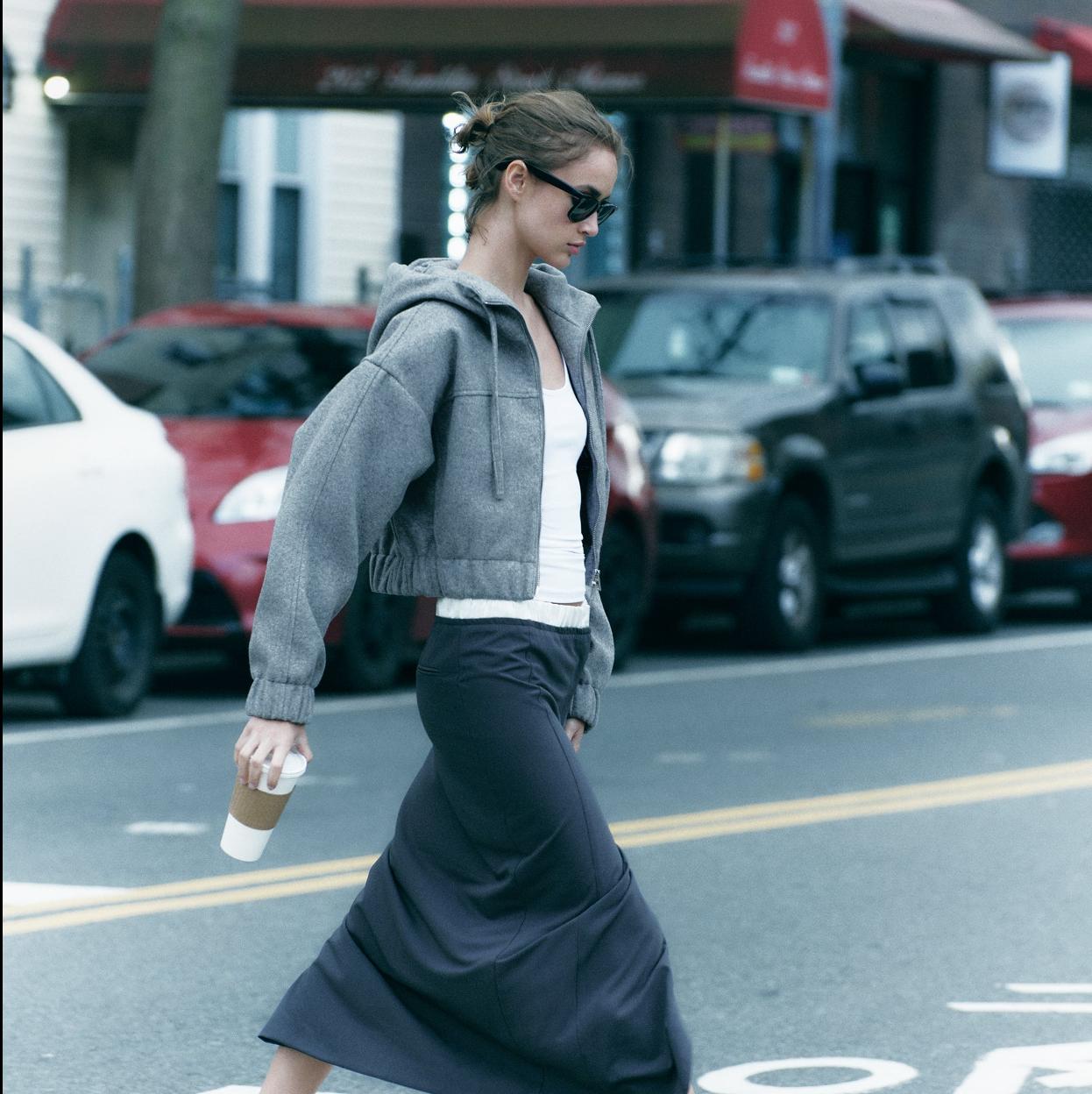 Vestidos, bolsos, faldas y muchas propuestas que tienes que ver esta semana. 