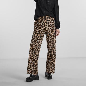 Imagen secundaria 1 - Las prendas de leopardo más bonitas para ir a la última