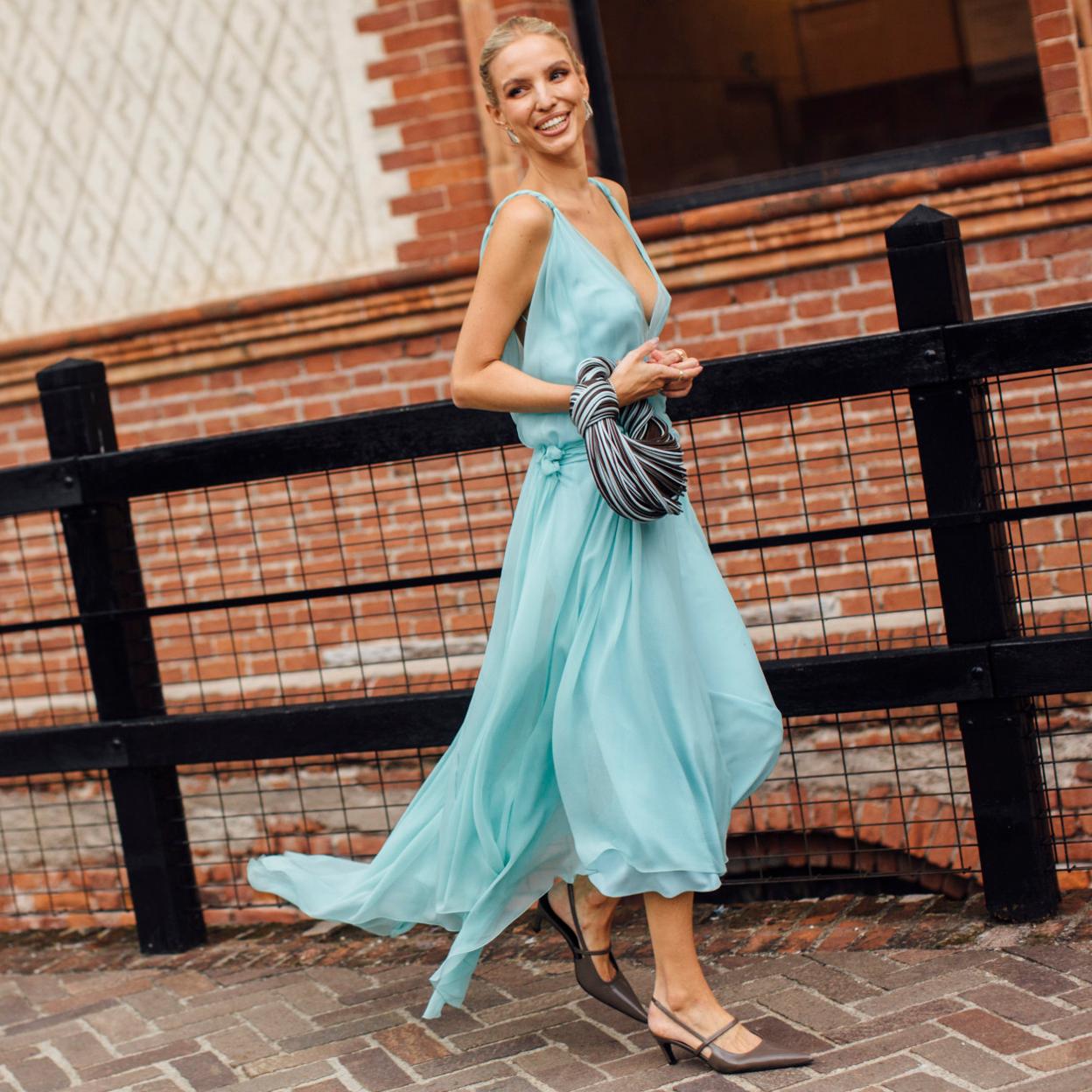 Los zapatos planos con los que completar tus looks de invitada