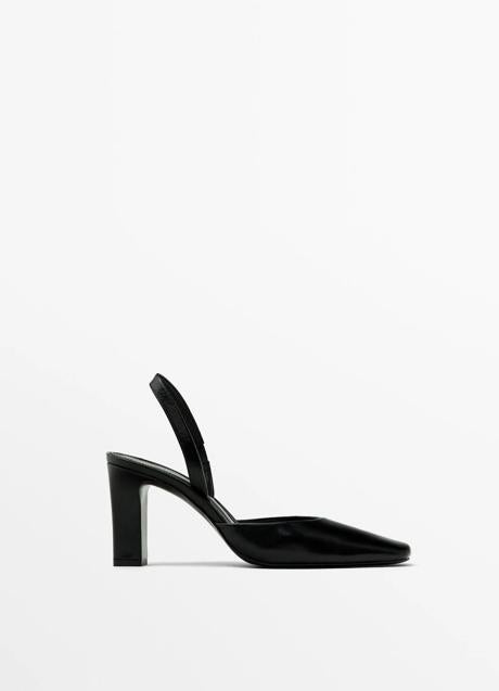 Imagen - Zapatos de tacón de color negro de Massimo Dutti (89,99 euros)