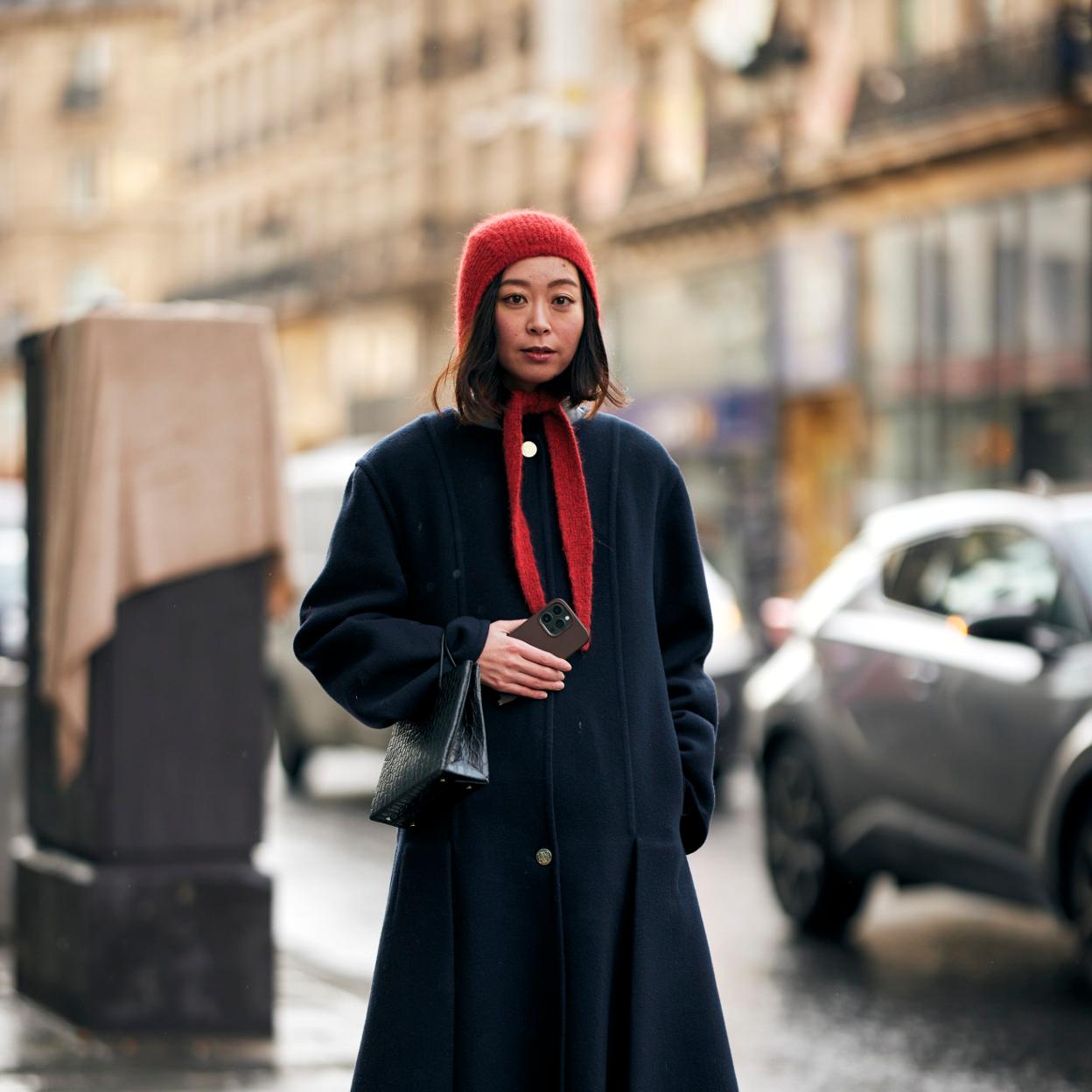 Así es el nuevo bolso de lana manteco de Zara que necesitas en invierno