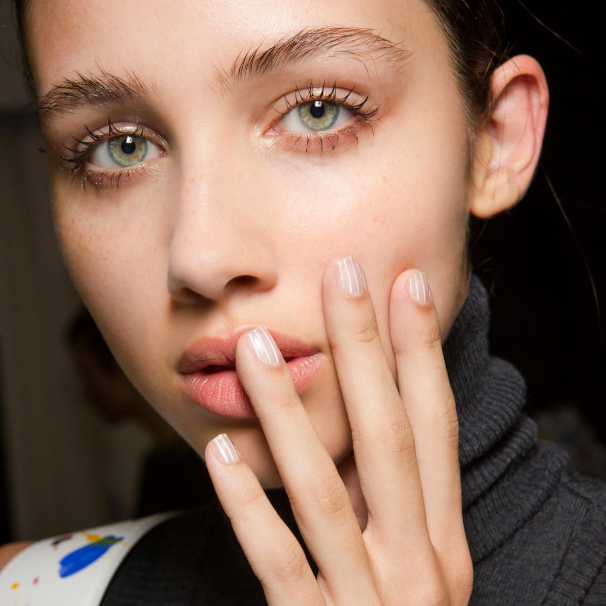 Esta es la herramienta asequible que te ayuda a conseguir una manicura de diez en casa