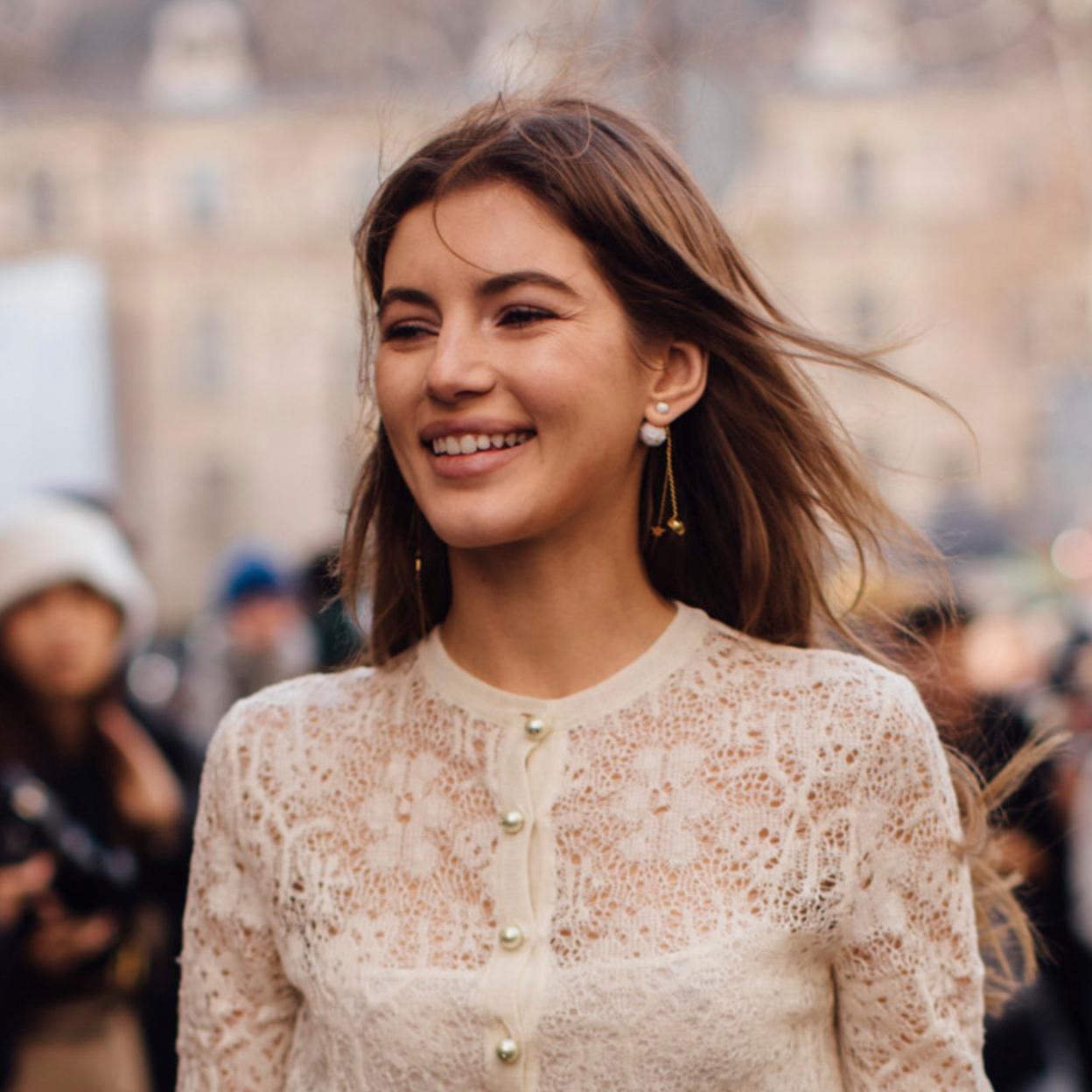 Soy editora de belleza y este es el truco que recomiendo para usar bien un champú anticaída