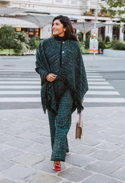 Imagen secundaria 2 - Sonsoles Ónega y otras influencers con el pantalón de Maje.