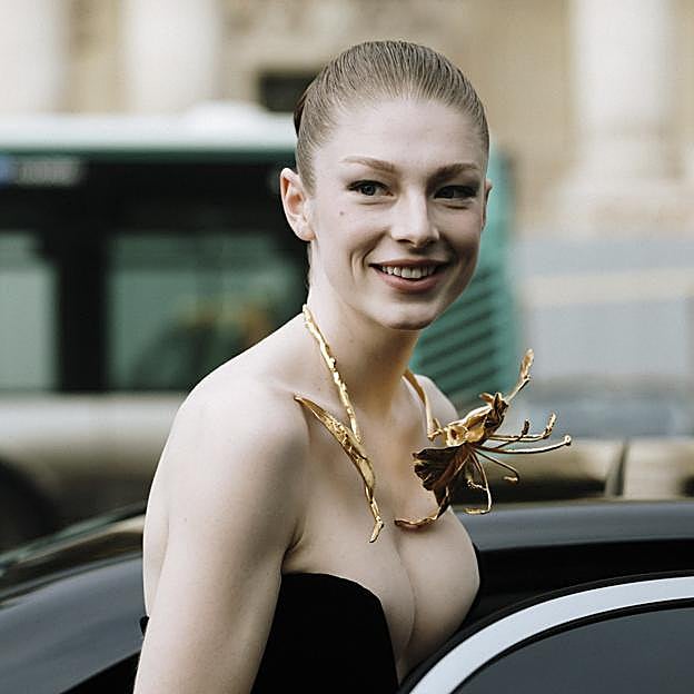 El espectacular maquillaje de Hunter Schafer en Schiaparelli es perfecto para el día a día y tenemos el paso a paso
